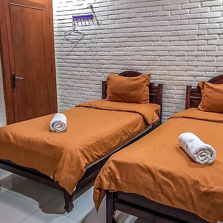 Arys Garden Hotel Yogyakarta Exterior photo