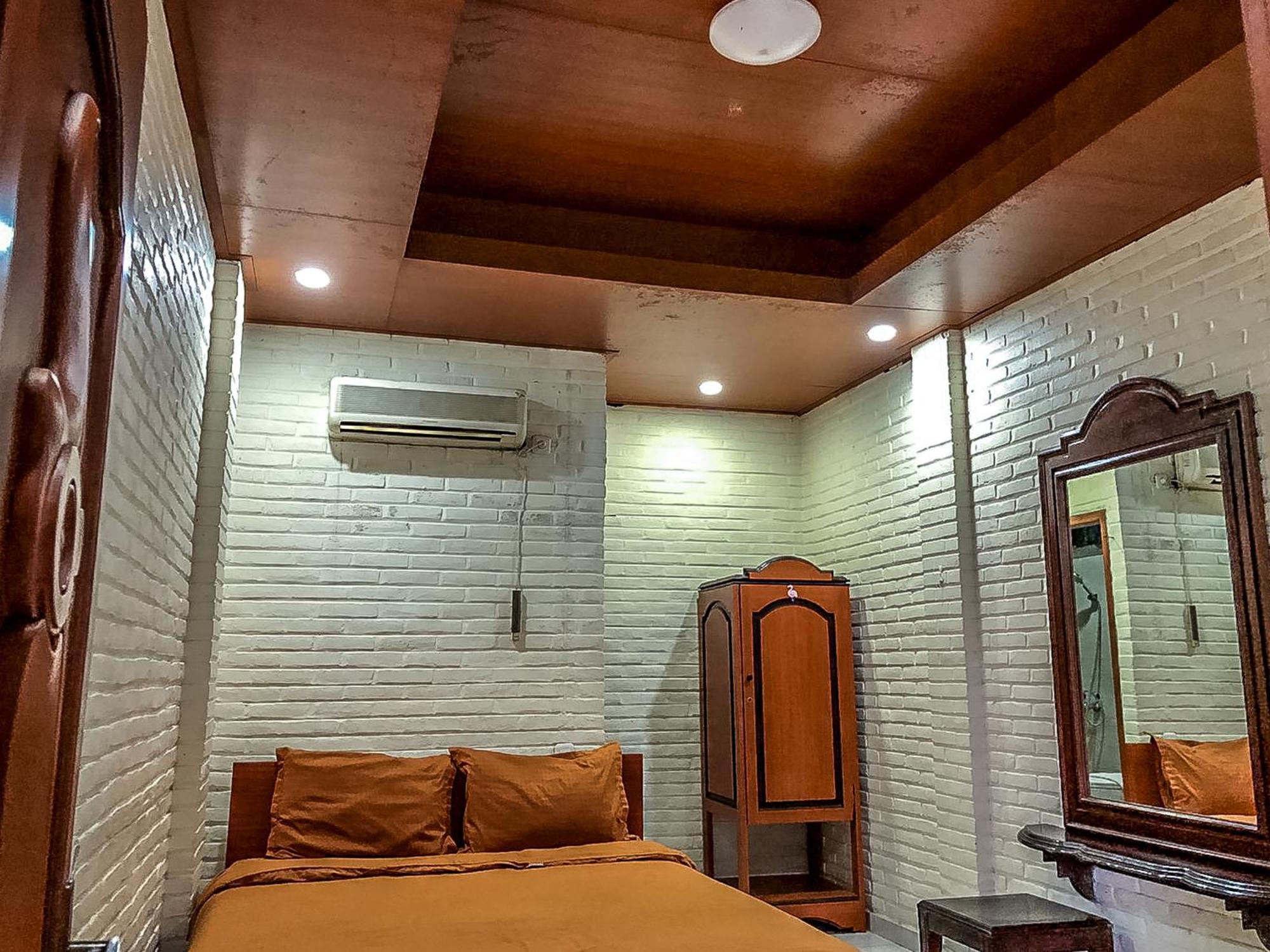 Arys Garden Hotel Yogyakarta Exterior photo